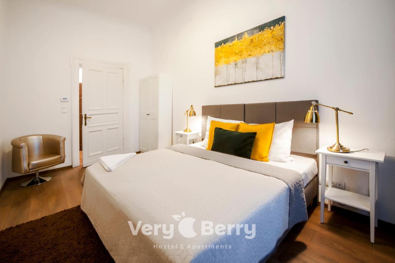 דירות פוזנן Very Berry - Garbary 27 - Apartament Z Balkonem, Old City, Check In 24H מראה חיצוני תמונה